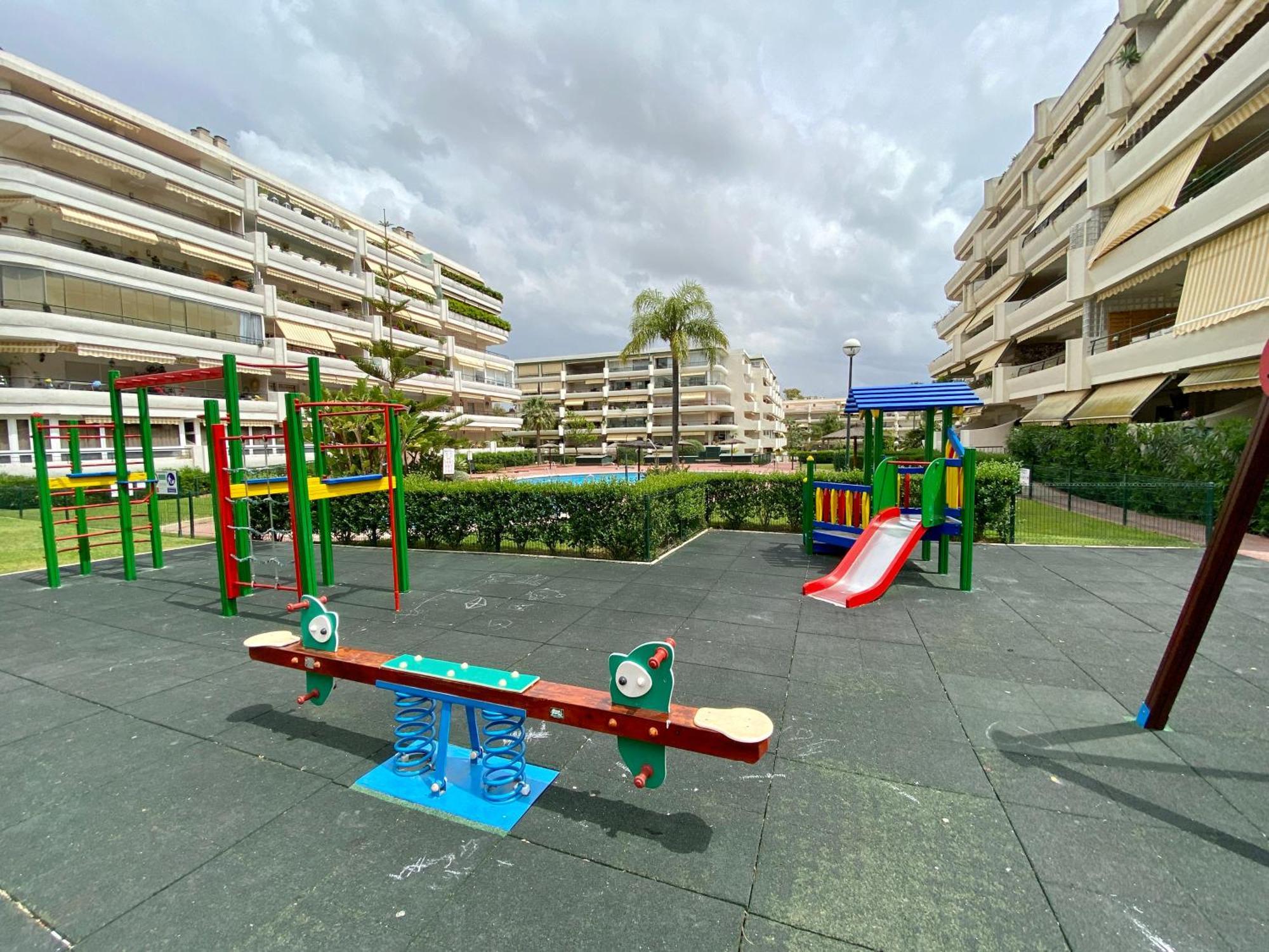 Apartamento Con Vistas Y Terraza En Guadalmina Mad Marbella Eksteriør bilde
