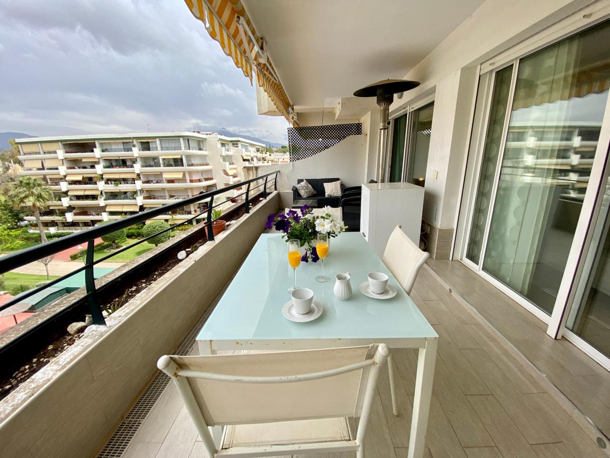 Apartamento Con Vistas Y Terraza En Guadalmina Mad Marbella Eksteriør bilde